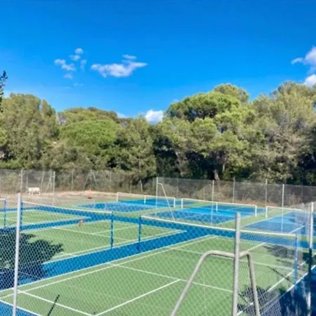 Domaine De Valescure Saint-raphael Piscine Clim شقة